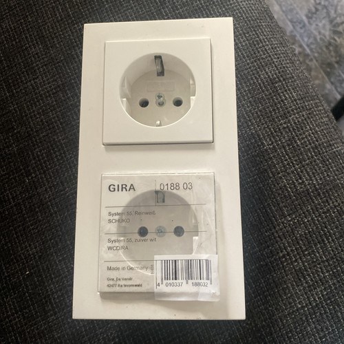 Gira 018803